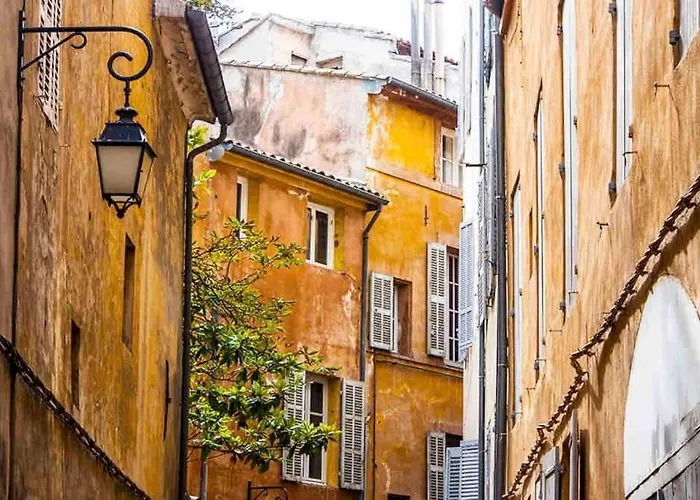 Studio Au Coeur D\'Aix Avec Balcon Et Parking