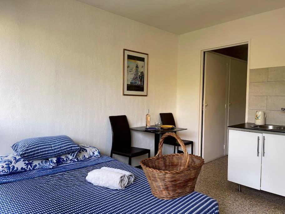 Apartment Au Coeur D'aix Avec Balcon Et Parking *