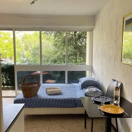 Studio Au Coeur D'Aix Avec Balcon Et Parking Aix-en-Provence Buitenkant foto