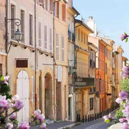 Studio Au Coeur D'Aix Avec Balcon Et Parking Aix-en-Provence Buitenkant foto