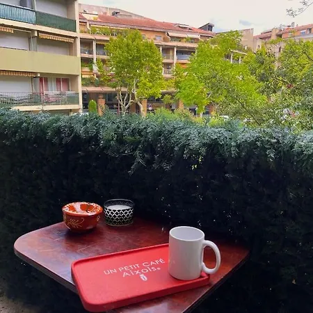 Studio Au Coeur D'Aix Avec Balcon Et Parking Aix-en-Provence Buitenkant foto